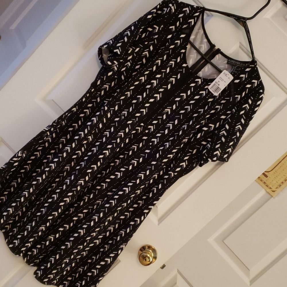 FOREVER 21+ SKATER DRESS